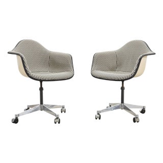 Pair of Mid-Century Charles Eames for Herman Miller Office Chairs For Sale