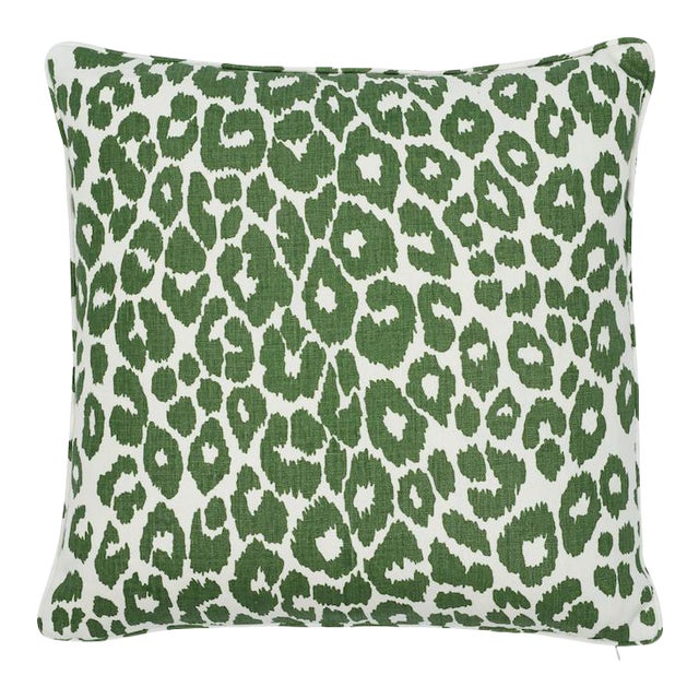 Schumacher Iconic Leopard 22" Pillow in Green For Sale