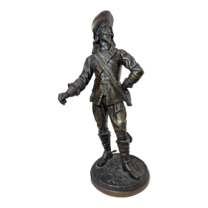 High Quality 19th Century Antique Bronze Musketeer Cavalier Statue Sculpture