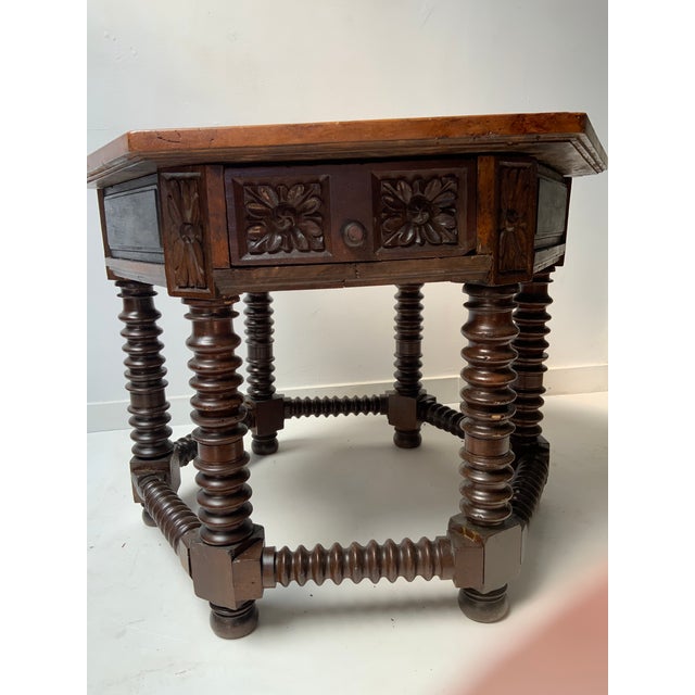 18th Century Hexagonal Walnut Tuscany Center Table For Sale In Boston - Image 6 of 10