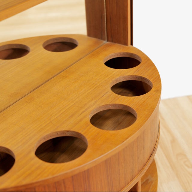 1960s Danish Modern Revolving Corner Bar in Teak by Vildbjerg Mobelfabrik For Sale - Image 10 of 10