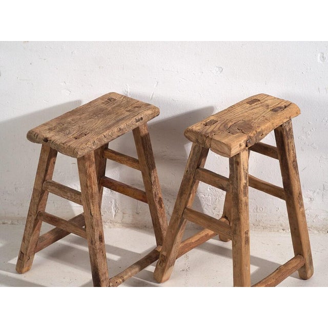 Antique Asian Stools in Elm, 1900s, Set of 2 For Sale - Image 3 of 11