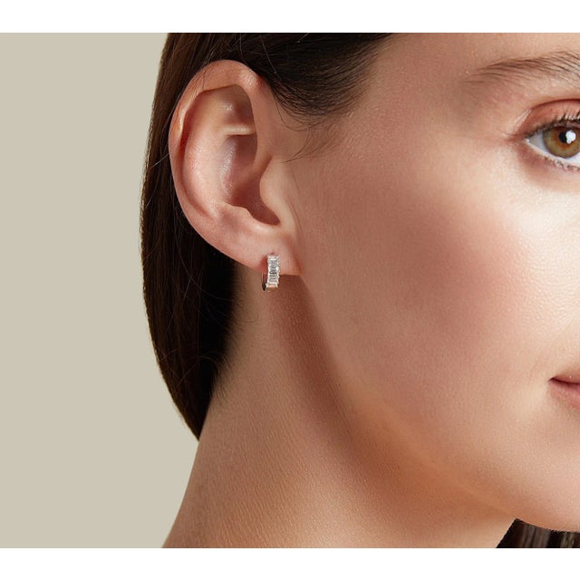 This is part of Chairish’s Fine Jewelry assortment. Introducing the Lumeniri Diamonds Halina Huggie Hoop Diamond Earrings....