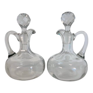Vintage Eapg Handblown Glass Cruets W/ Etched Philadelphia City Seal, Pair For Sale