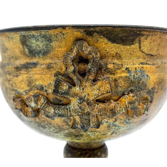 Vintage Brass Pedestal Urn Cachepot With Ornate Handles – Neoclassical / Hollywood Regency For Sale - Image 9 of 10