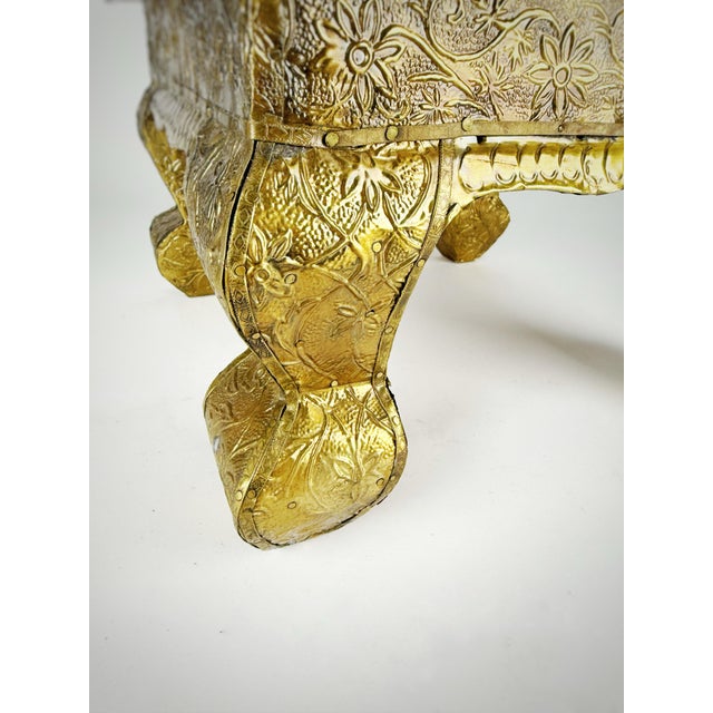 Copper Vintage Anglo Indian Brass-Clad Embossed Chowki Pedestal Table | Brass Floral Display Riser | Hollywood Regency Boho Decor For Sale - Image 8 of 12