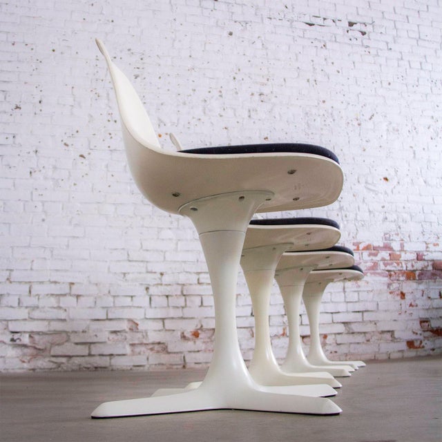 Mid-20th Century MCM Burke Tulip Side Chairs No 103 White Shell Black Cushions Oval Stationary 4 Prong Base Set of 4 For Sale - Image 13 of 18