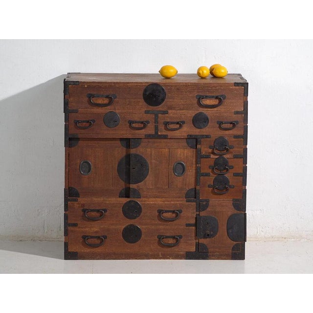 Japanese Tansu Cabinet in Wood For Sale - Image 13 of 16