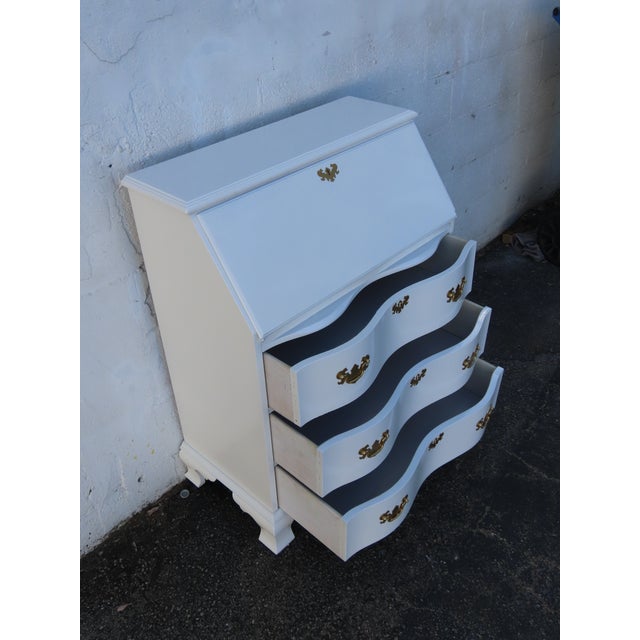 Painted White Serpentine Secretary Desk 6331 For Sale - Image 13 of 16