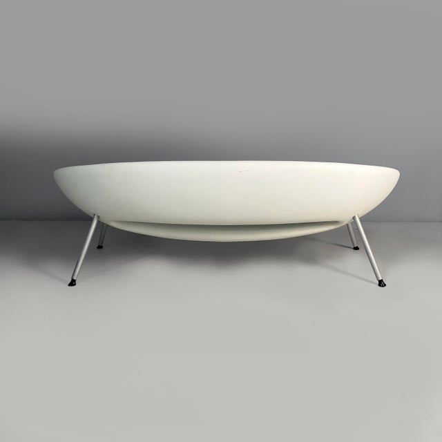2000 - 2009 Italian Modern White Plastic Ploof Sofa by Philippe Starck for Kartell, 2000s For Sale - Image 5 of 18