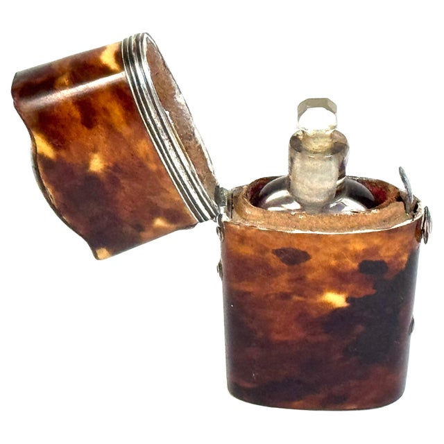 18th Century 18th Century Tortoiseshell and Silver-Mounted Perfume Etui with Glass Bottle For Sale - Image 5 of 11