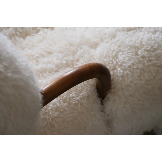 1940s Clam Chairs by Arnold Madsen for Madsen & Schubell, Denmark, 1944, Set of 2 For Sale - Image 5 of 10