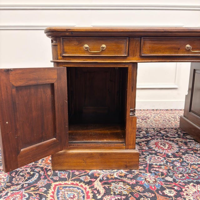 Classic English Chesterfield Desk For Sale - Image 14 of 18