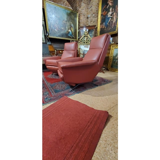 Metal Lounge Chairs with Adjustable Backrest in Real Leather, 1960s, Set of 2 For Sale - Image 7 of 14