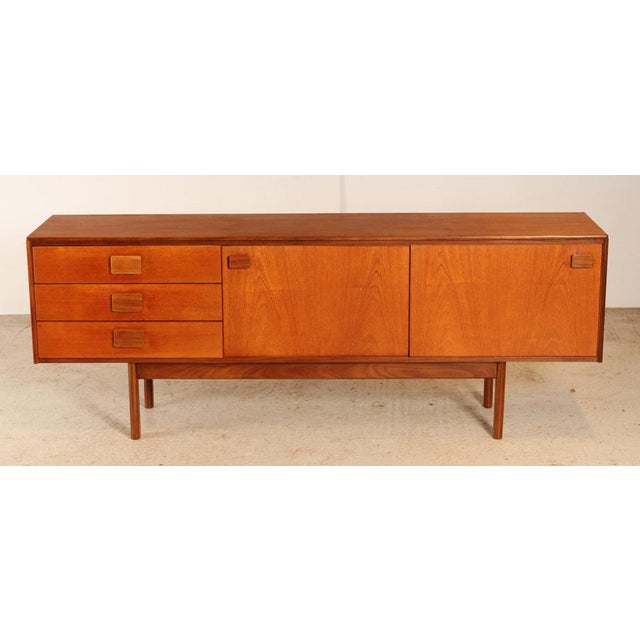 Mid-Century Modern Mid-Century Modern Teak Sideboard from White & Newton, 1960s For Sale - Image 3 of 15