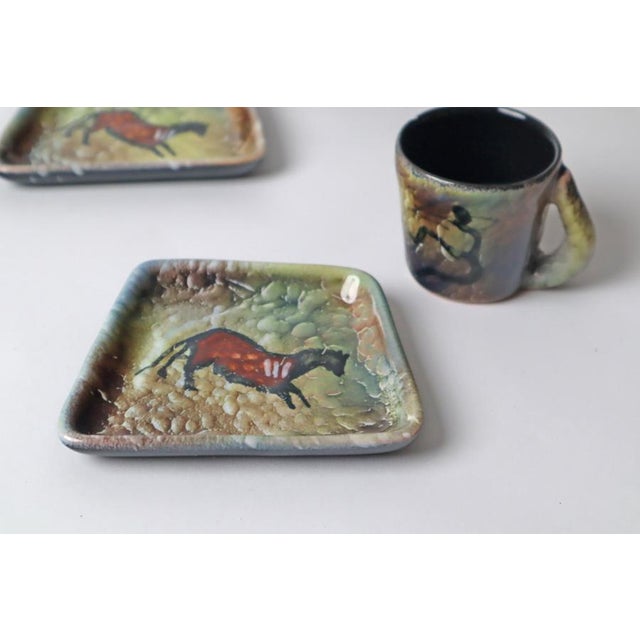 Espresso Service with Stone Age Painting for 6 from Lascaux, France 1960s, Set of 15 For Sale - Image 3 of 12