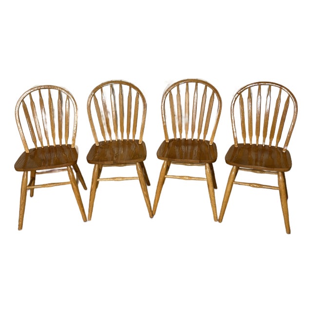 Vintage Solid Oak Dinaire Bow-Back Windsor Dining Chairs, Set of 4 For Sale