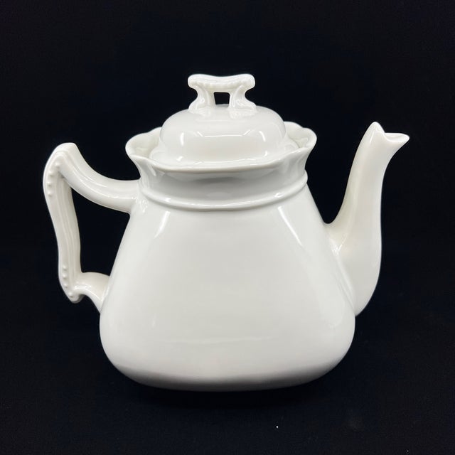 1960s Vintage 1960s Red Cliff Montcliff 8 Cup Ironstone Tea Pot For Sale - Image 5 of 11