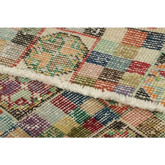 Textile Vintage Zeki Múren Square Rug in Polychromatic Geometric Patterns | Rug & Kilim For Sale - Image 7 of 7