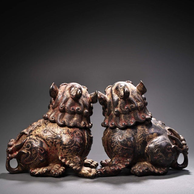 Late 19th Century Pair of Gilt Bronze Guardian Lion Censers, 4200g Total, Foo Dog Incense Burners For Sale - Image 4 of 10