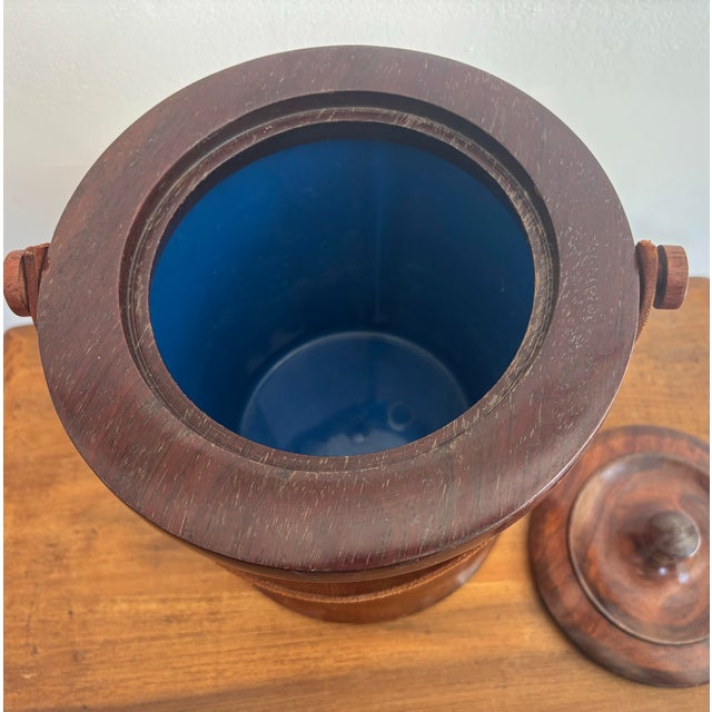 Wood Late 20th Century Bench Made Wooden Ice Bucket With Leather Handle For Sale - Image 7 of 7