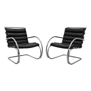 Leather and Steel MR Chairs by Ludwig Mies van der Rohe for Knoll Inc. / Knoll International, 1970s, Set of 2 For Sale