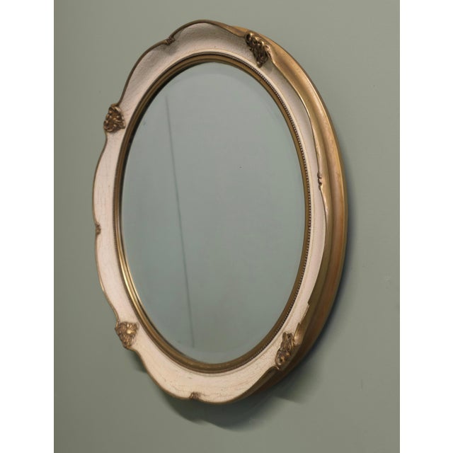 French Art Deco Round Gilt and Cream Wall Mirror, 1930s For Sale - Image 3 of 7