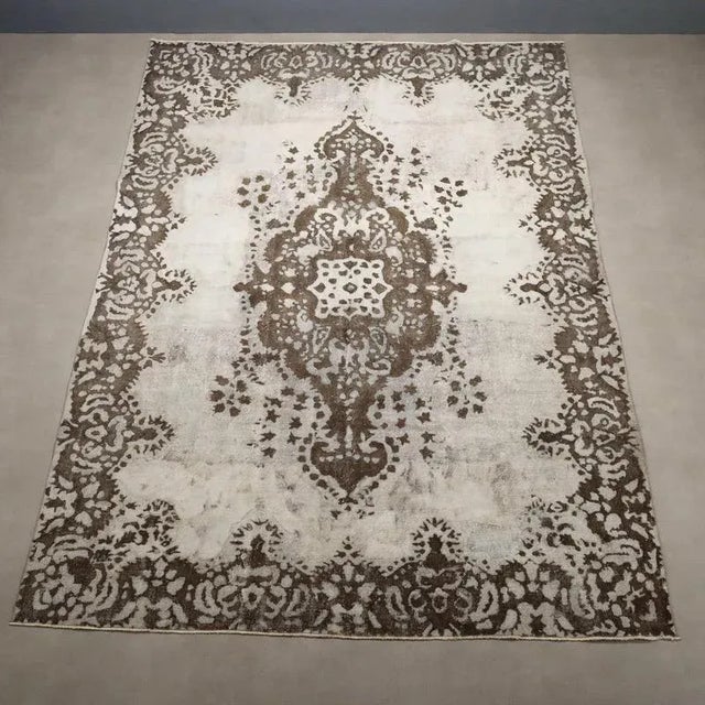 Vintage Turkish Rug in Wool For Sale - Image 3 of 10