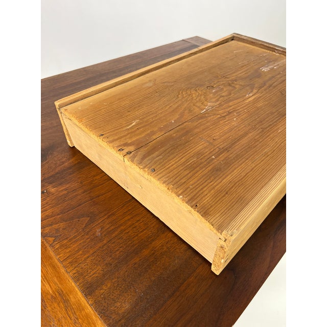 19th Century Southern Federal Inlaid Walnut & Yellow Pine Tavern Table For Sale - Image 17 of 17