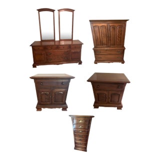 1960s Mid-Century Ethan Allen Dresser Set of 5. Queen Bedframe Available Separately. For Sale