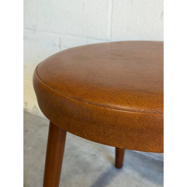 Round Brown Leather Teak Ottoman Danish Mid-Century Modern 1960s For Sale In Los Angeles - Image 6 of 8
