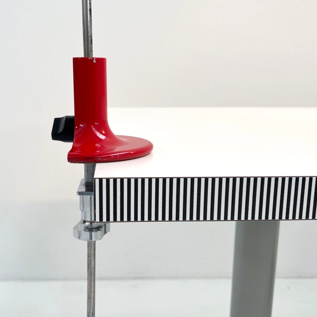 Joe Colombo Red Spider Desk Lamp by Joe Colombo for Oluce, 1970s For Sale - Image 4 of 11