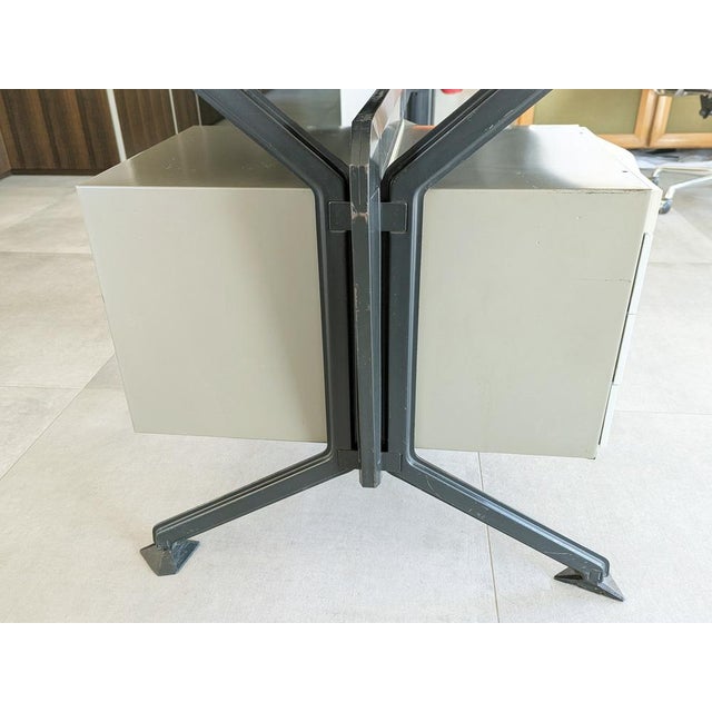 Desk in Metal and Grey Vinyl by BBPR for Olivetti Synthesys, 1963 For Sale - Image 11 of 18