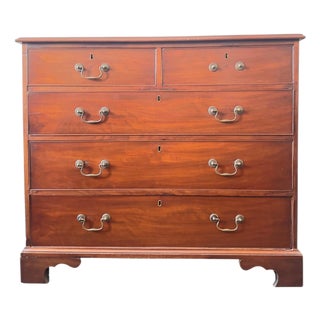 British George III Chest of Drawers For Sale