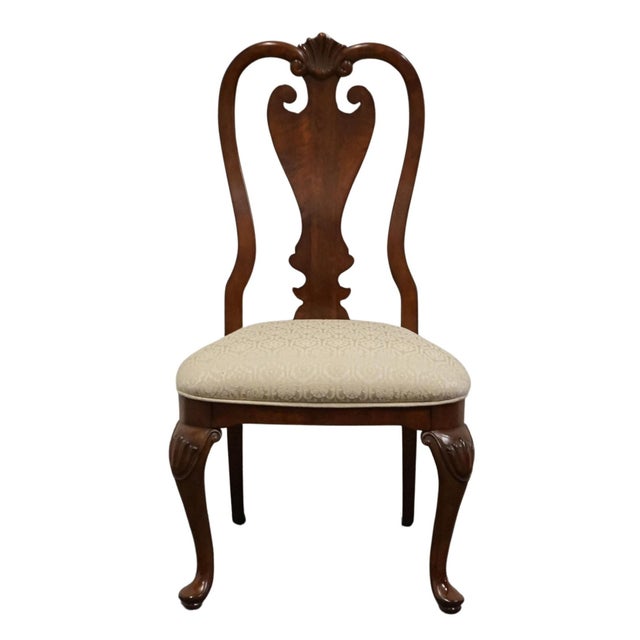 Queen Anne Kincaid Furniture Solid Cherry Traditional Queen Anne Style Splat Back Dining Side Chair W. Shell Carving For Sale - Image 3 of 10