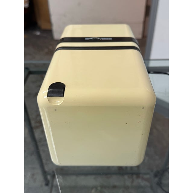 Brionvega Ts505 Radio Cubo Portable Transistor Radio, Vintage For Sale - Image 9 of 12