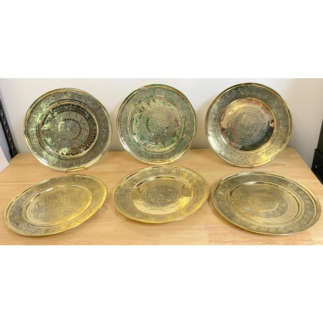 English 6 Late 19th-Century Anglo-Indian Engraved Brass Charger Plates India, C. 1880s For Sale - Image 3 of 10