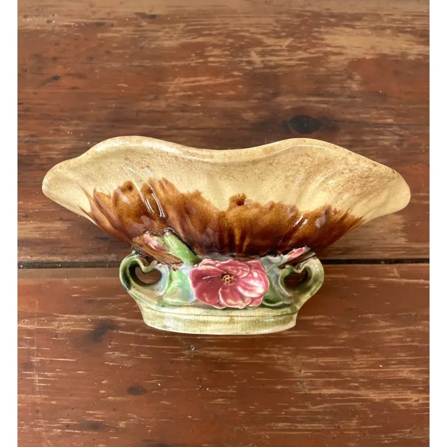 Tan Vintage Majolica Seashell Pedestal Bowl With Floral Designed Base For Sale - Image 8 of 10