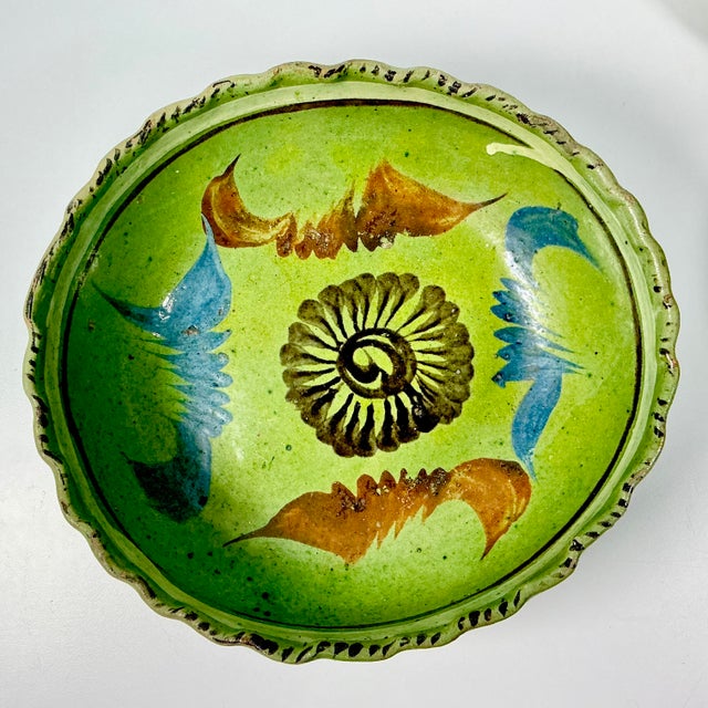 1950s Vintage Mexican Southwestern Folk Art Tlaquepaque Pottery Serving Bowls - Set of 4. For Sale - Image 11 of 12