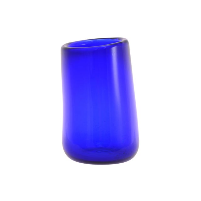 Mid-Century Modern Cobalt Blue Blown Glass Cylinder Vase For Sale - Image 3 of 4