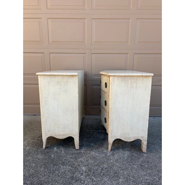 Swedish Gustavian Serpentine Painted Chests of Drawers, Pair For Sale - Image 15 of 16