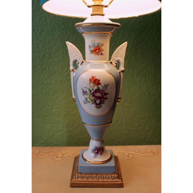 Pair of Vintage Porcelain European Neoclassical Urn Table Lamps For Sale - Image 11 of 16