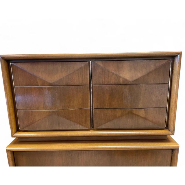 1960s Mid Century Modern United Diamond Front Tall Chest For Sale In Tampa - Image 6 of 12