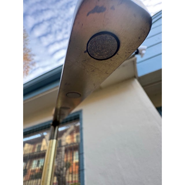 1950s Vintage Brass Commercial Valet Coat Stand With Acorn Finials & Ornate Cast Base, Hotel Lobby Style For Sale - Image 5 of 12