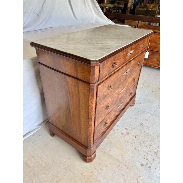 French Late 19th Century French Louis Philippe Burled Walnut and Marble Top Chest of Drawers Commode For Sale - Image 3 of 12