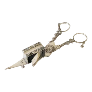 English Silver Plated Candlewick Scissor