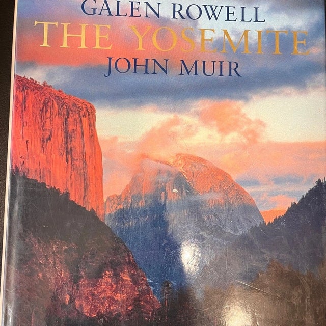 Up for sale is The Yosemite by John Muir, illustrated with photography by Galen Rowell and published by Sierra Club Books....