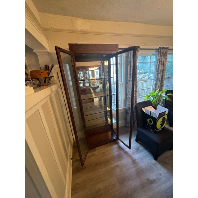 1960s Attributed to Henredon Campaign Style Lighted Display Cabinets (2) For Sale In Tampa - Image 6 of 11