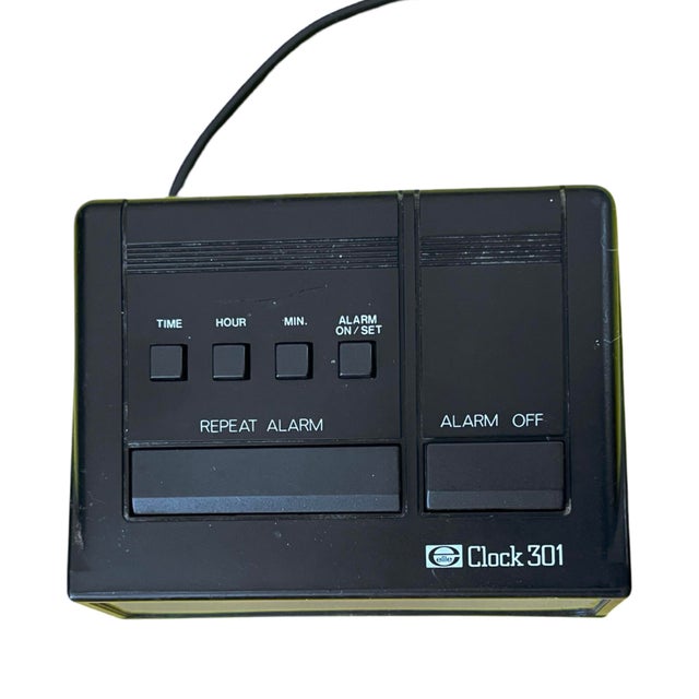Electric Clock/Alarm Clock Elite Clock 301, Germany 1980s. For Sale - Image 6 of 12