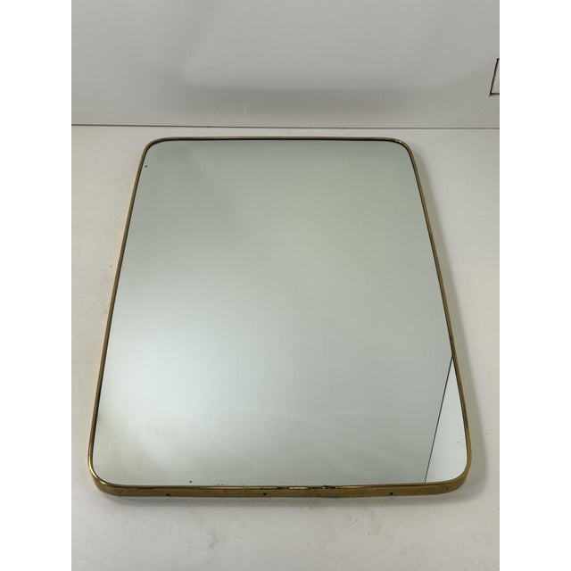 1950s Vintage Brass-Edged Mirror in the style of Giò Ponti, 1950s For Sale - Image 5 of 11